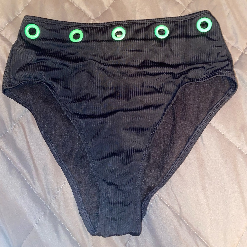 Medium High Waisted Bikini Bottoms